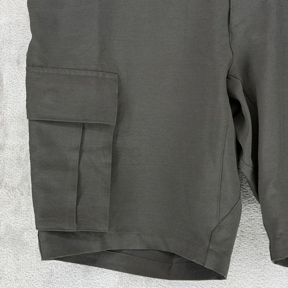 BYLT Premium Basics Kinetic Cargo Shorts‎ Mens 36 Black Stretch KN_CRGO_SHO_BLK